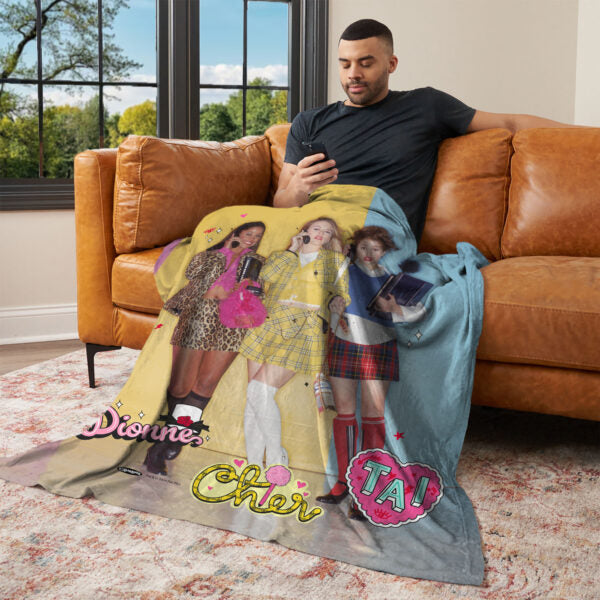 Paramount Clueless Dionne Cher Tai Silk Touch Throw Blanket 50X60 Inches