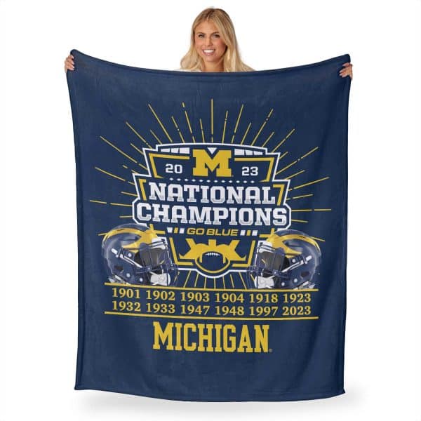 NCAA 2023 FBC Fissure Michigan Wolverines Silk Touch Throw Blanket 50x60 Inches
