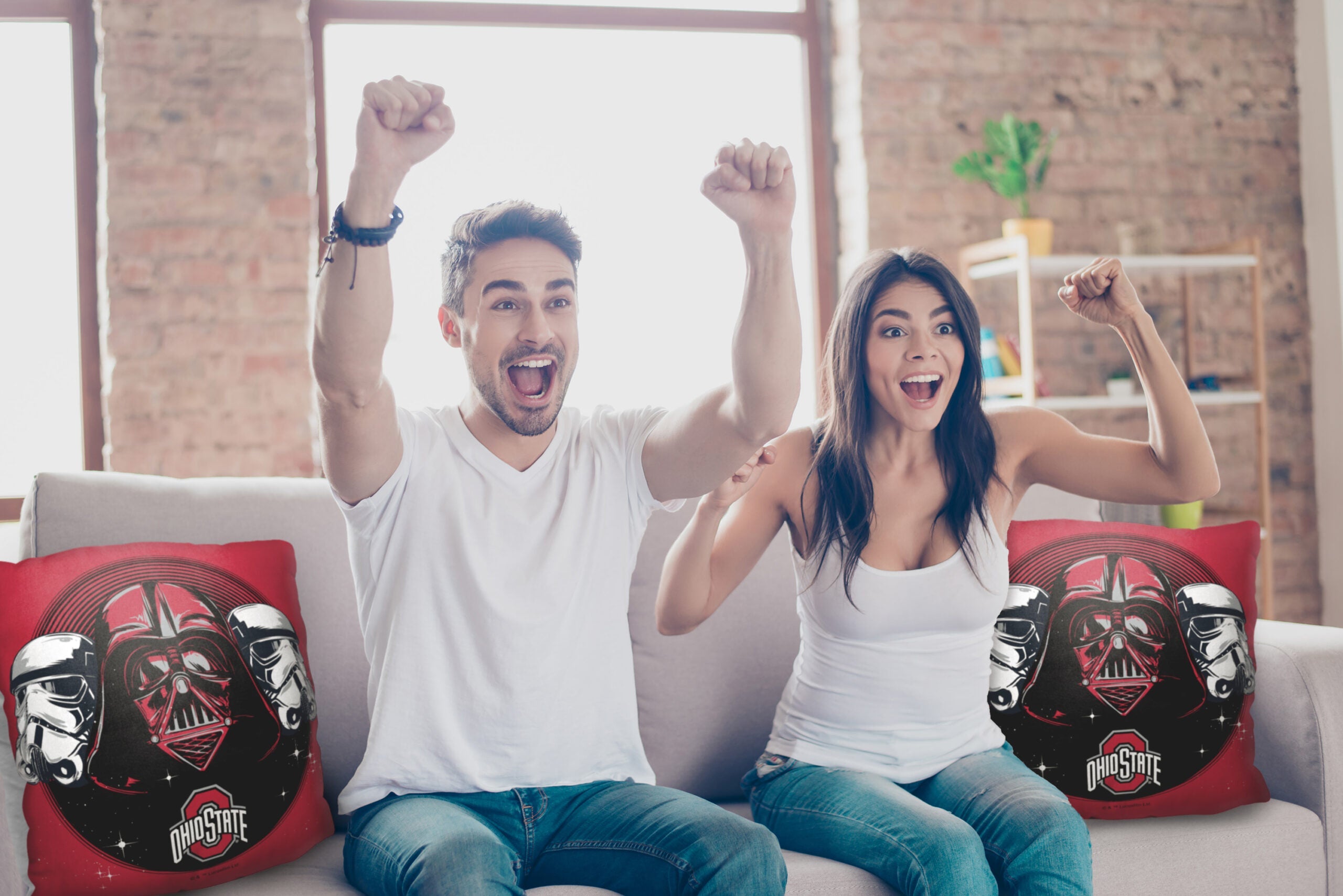 NCAA Star Wars Cobranding Recruit USC Trojans Throw Pillow