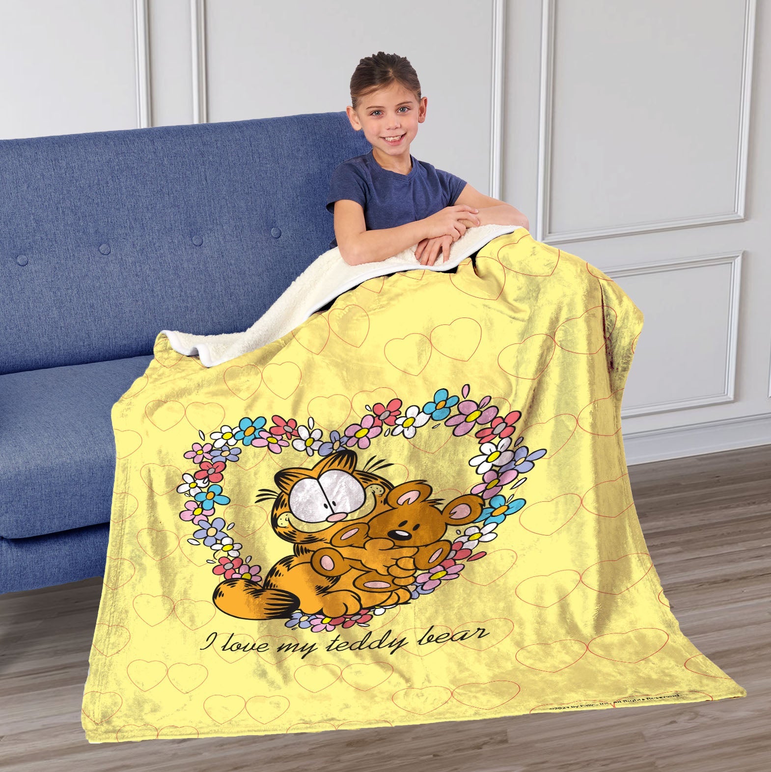 Nickelodeon Garfield Teddy Bear Silk Touch Sherpa Throw Blanket 50x60 Inches