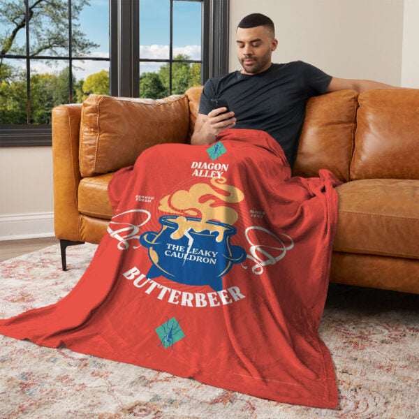 Warner Bros. Harry Potter Leaky Cauldron Silk Touch Throw Blanket 50X60 Inches
