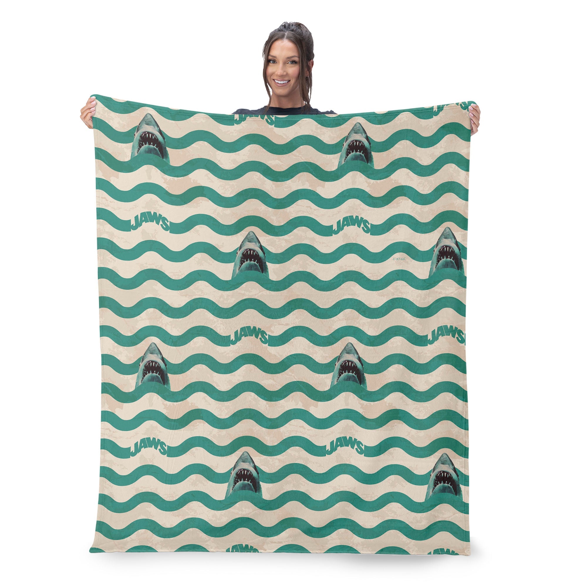Jaws psychedelic Sea Silk Touch Throw Blanket 50x60 inches