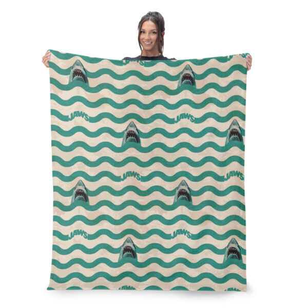 Jaws Psychedelic Sea Silk Touch Throw Blanket 40¡Á50 inches
