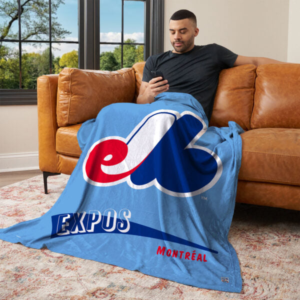 Montreal Expos MLB CC Throwback Silk Touch Throw Blanket 50x60 Inches