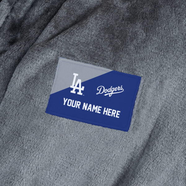 MLB Los Angeles Dodgers Snipe L/XL Personalized Robe 26 x 47 Inches