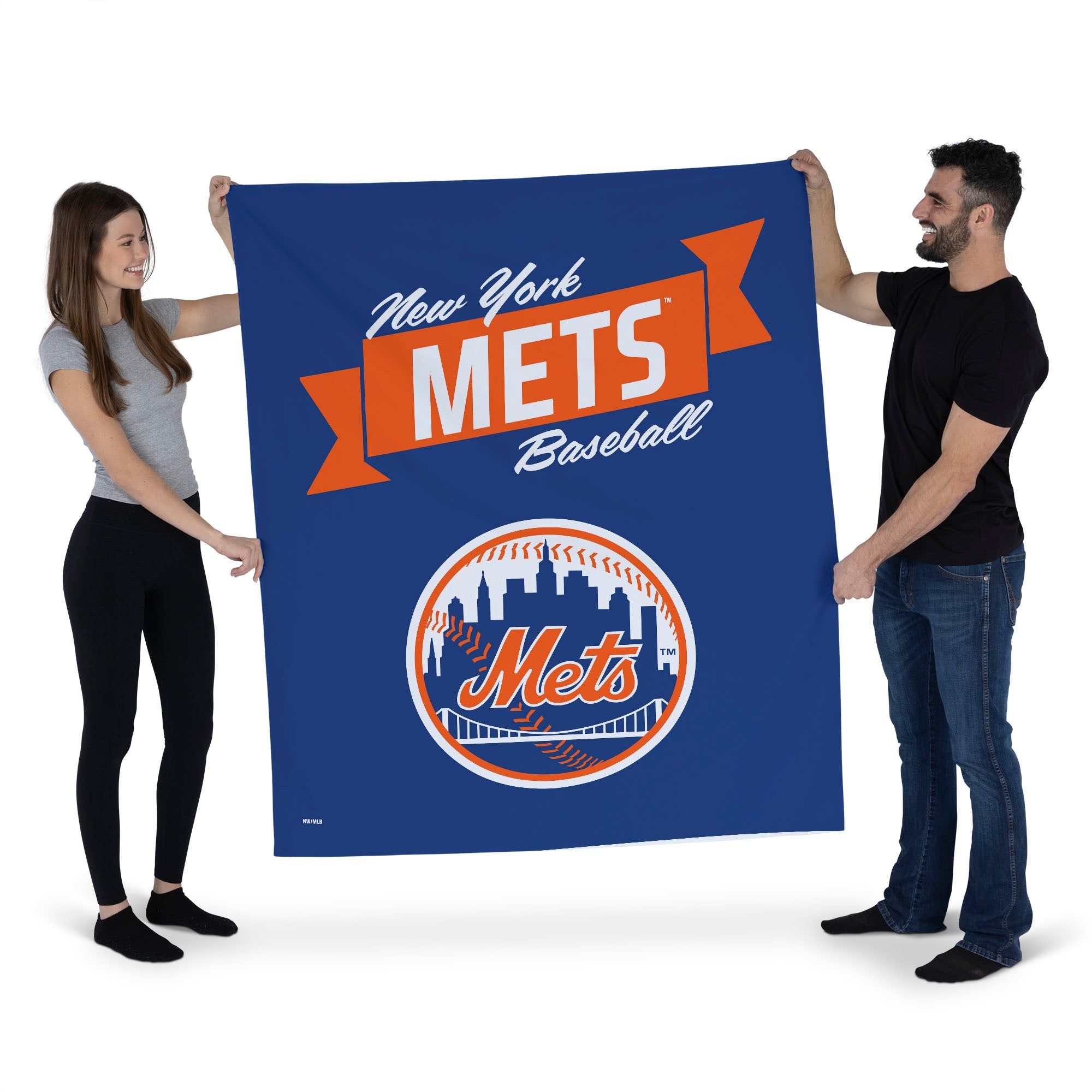 MLB New York Mets Premium Wall Hanging 34 x 40 Inches
