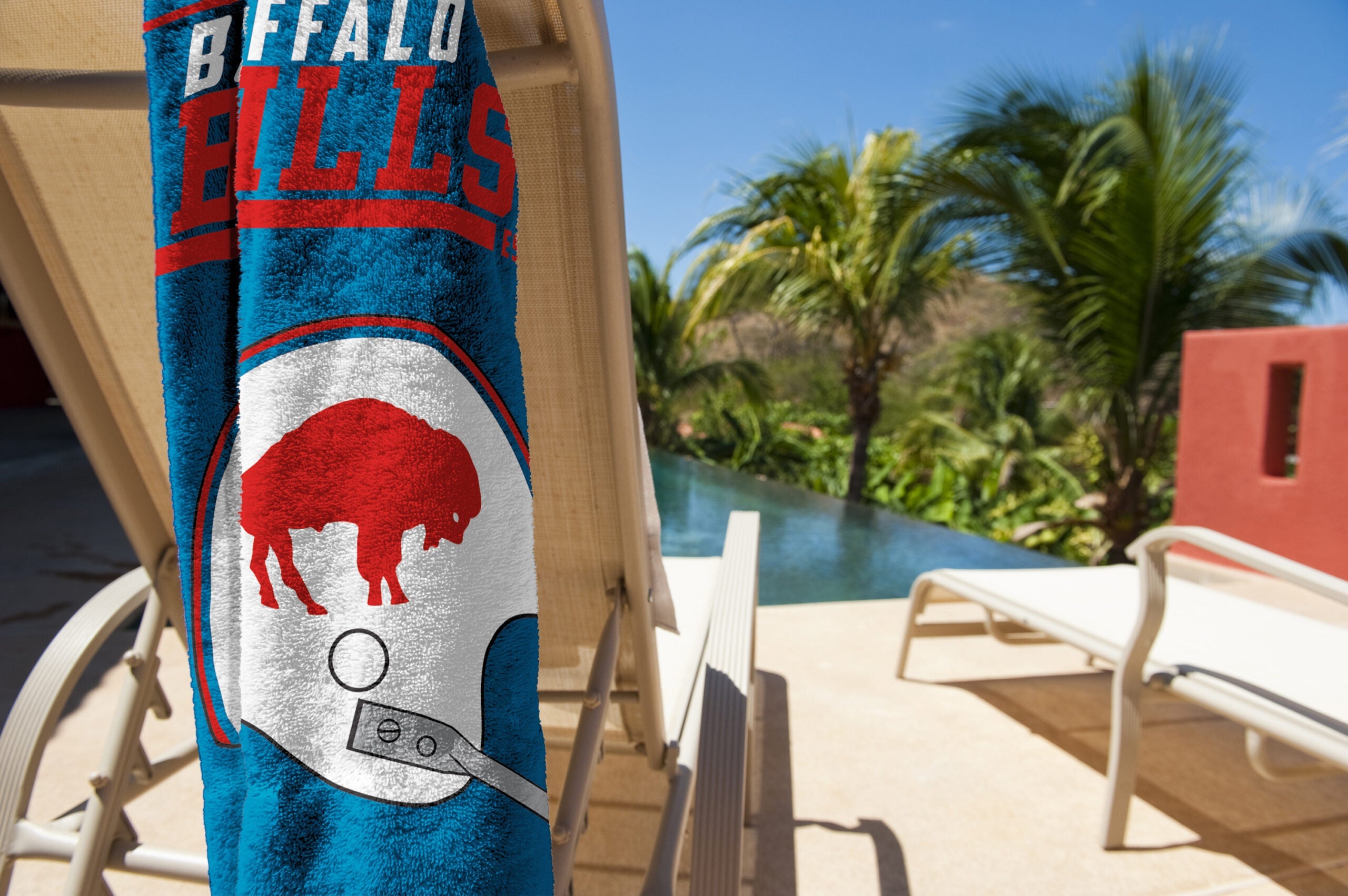NFL Buffalo Bills 40 Yard Dash Legacy Beach Towel 30x60 Inches