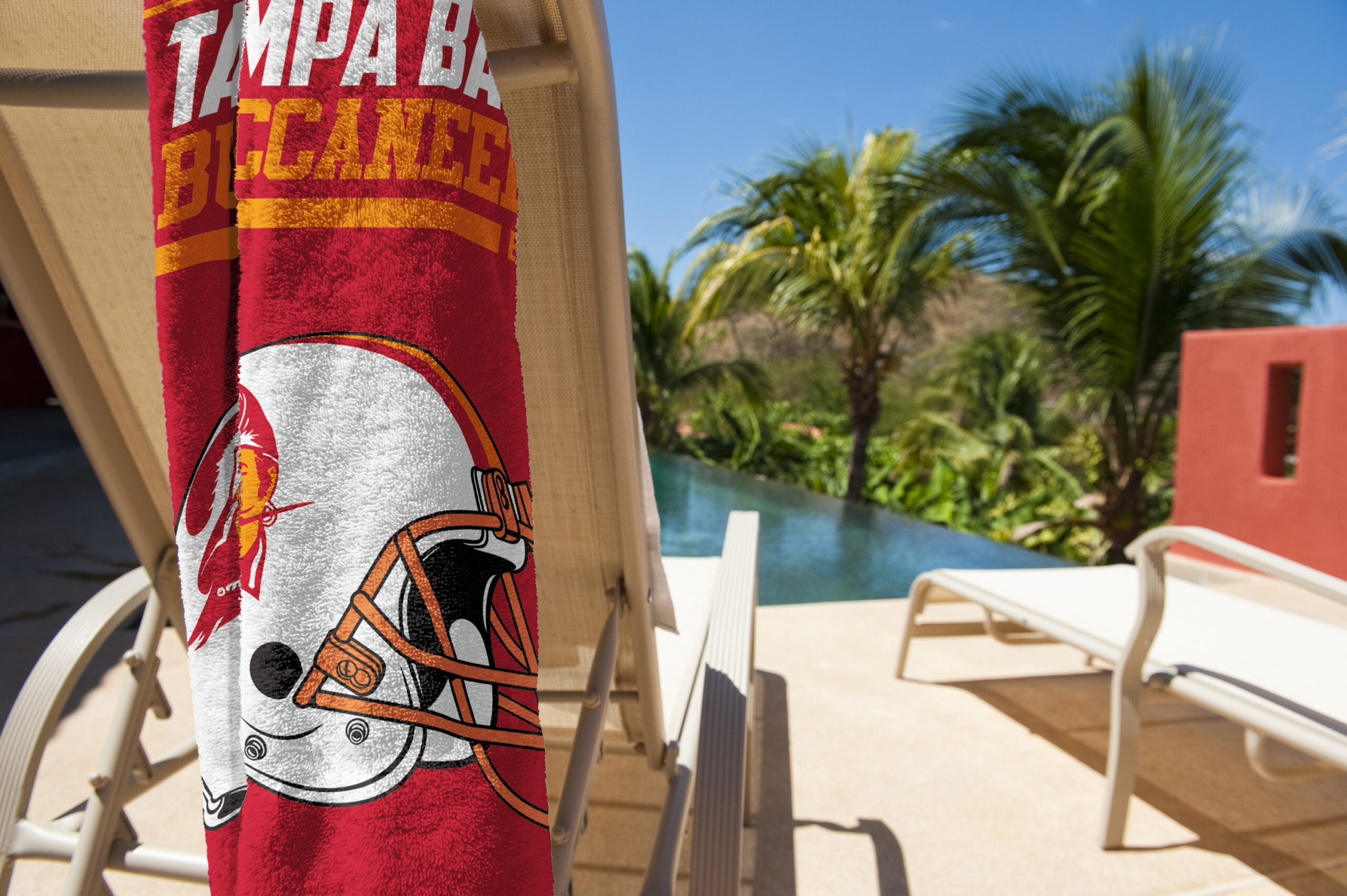 NFL Tampa Bay Buccaneers 40 Yard Dash Legacy Beach Towel 30x60 Inches