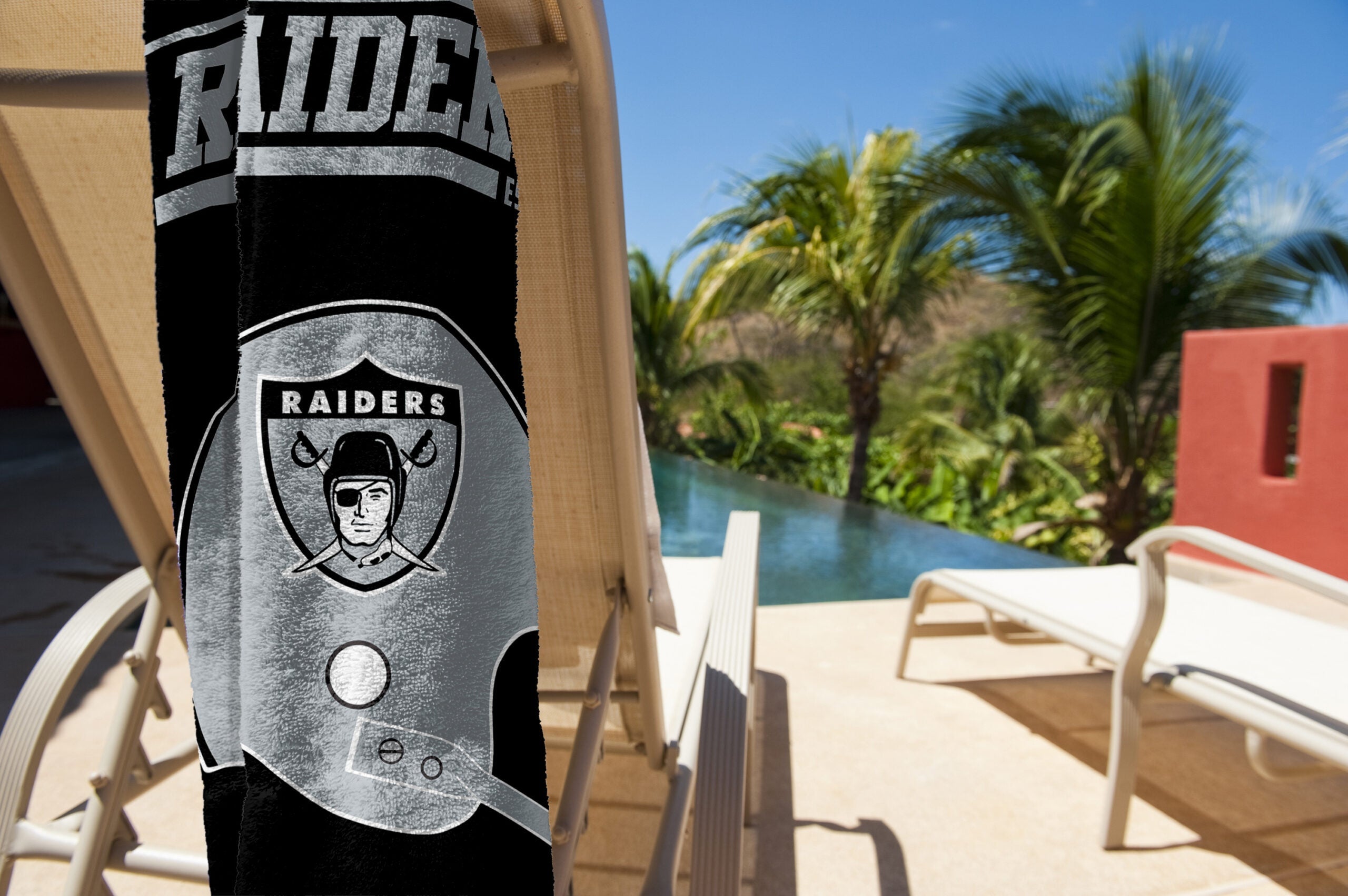 NFL Las Vegas Raiders 40 Yard Dash Legacy Beach Towel 30x60 Inches