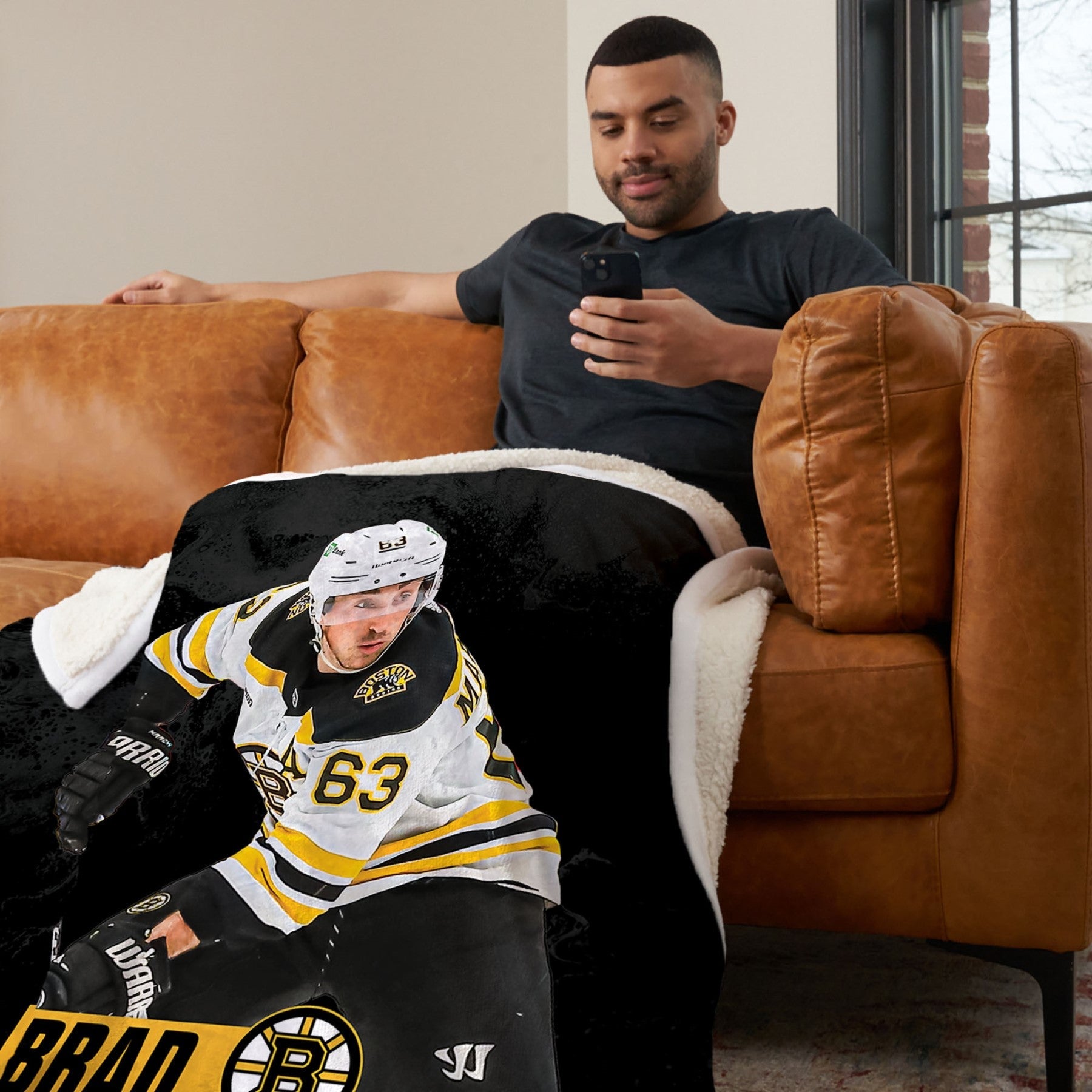 Boston Bruins Brad Marchand NHL Silk Touch Sherpa Throw Blanket 50X60 Inches