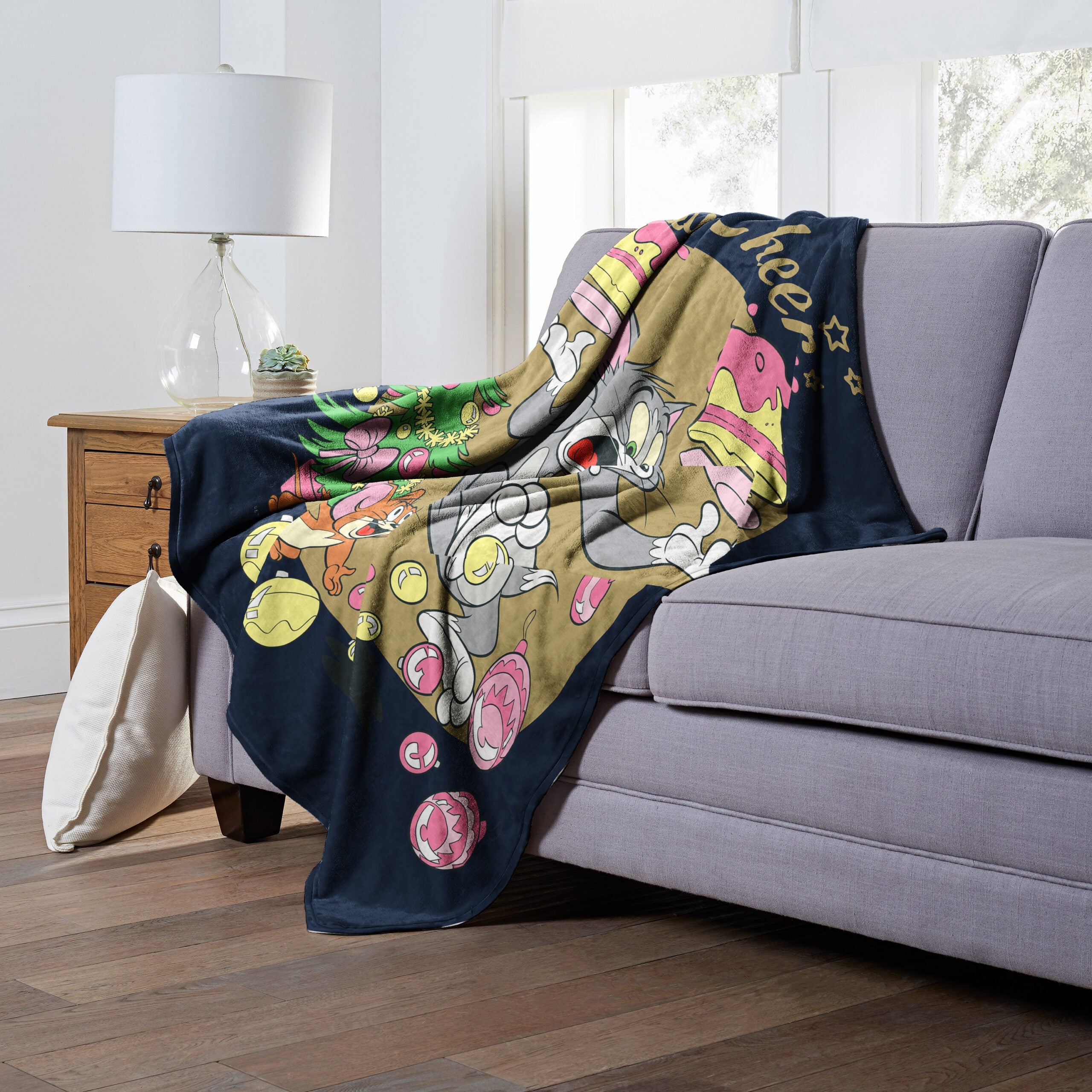 Warner Bros. Tom And Jerry Holiday Cheer And Mischief Silk Touch Throw Blanket 50x60 Inches