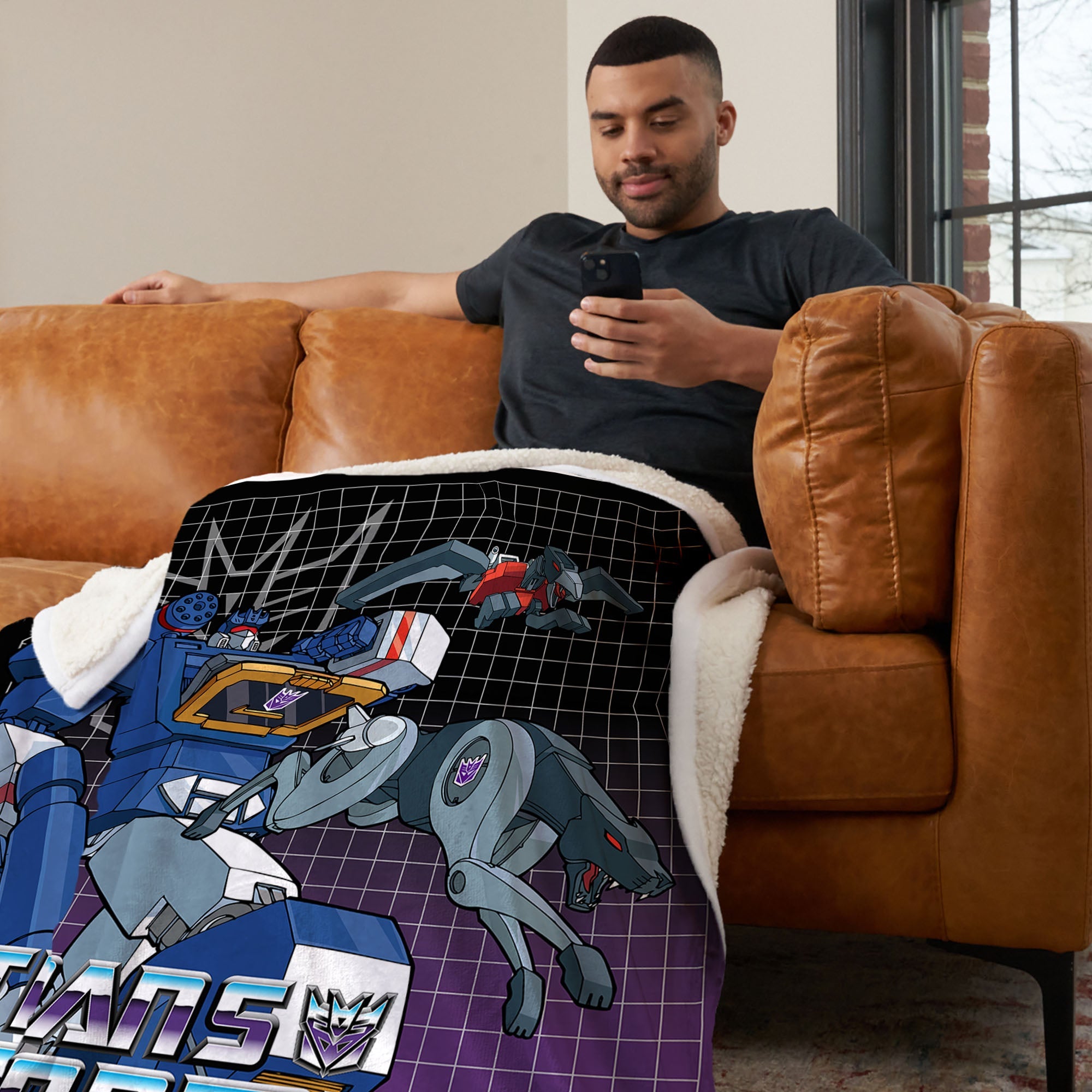 Hasbro Transformers G1 Grid Soundwave Silk Touch Sherpa Throw Blanket 50X60 Inches