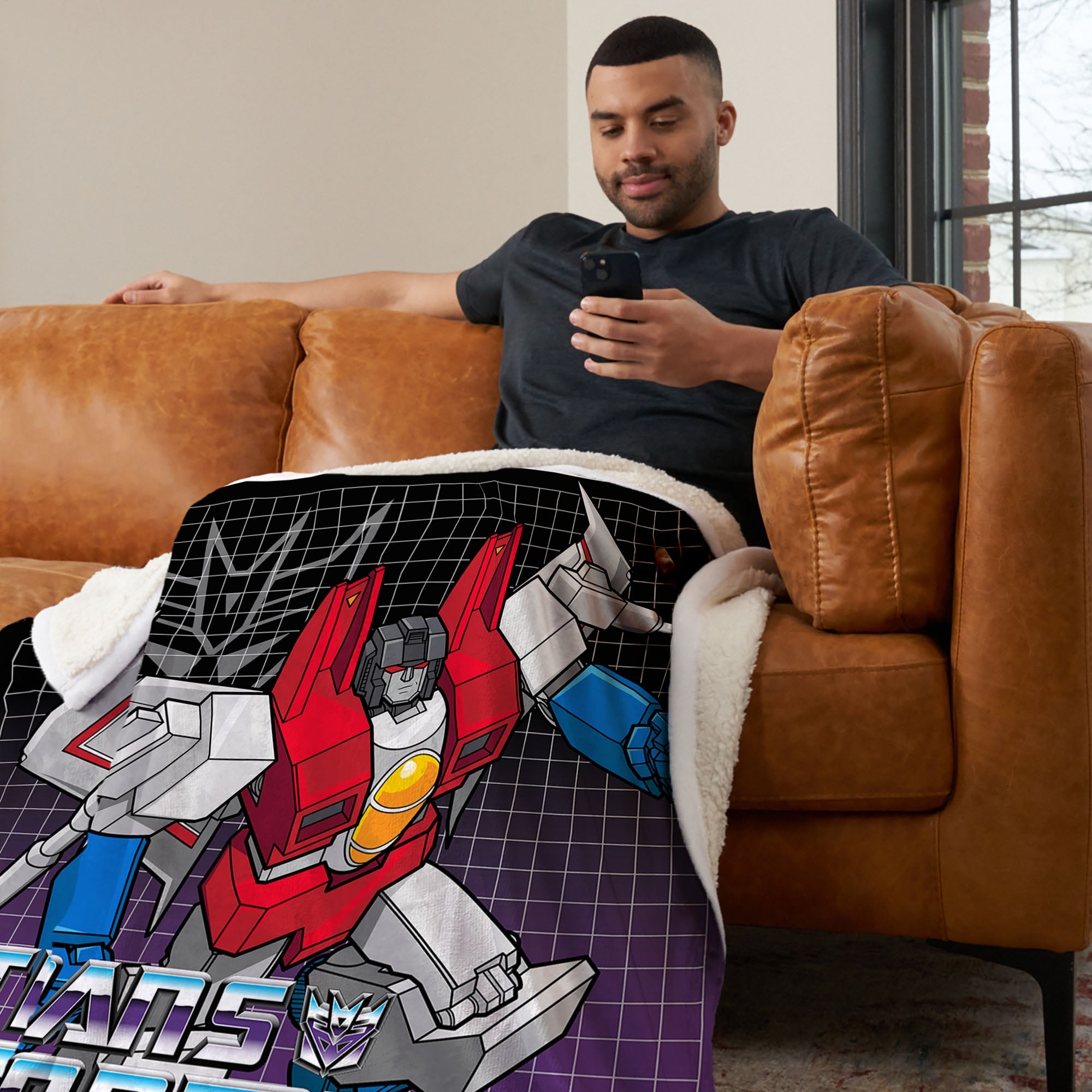 Hasbro Transformers G1 Grid Starscream Silk Touch Sherpa Throw Blanket 50X60 Inches