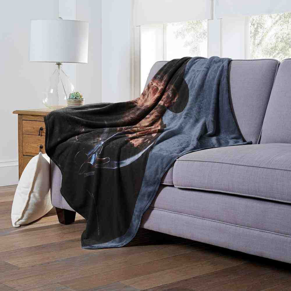 Warner Bros. Freddy vs Jason Frightening Freddy Silk Touch Throw Blanket 50x60 Inches