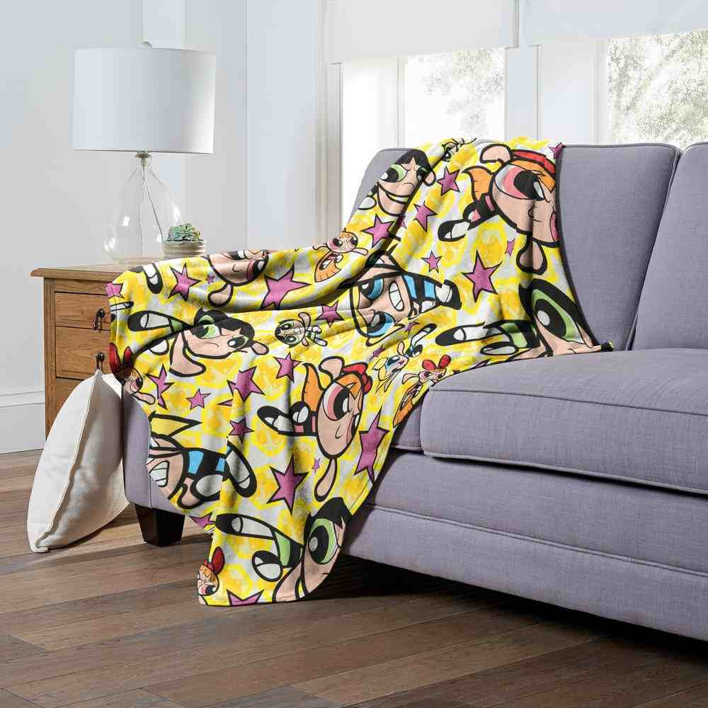 Cartoon Network Powerpuff Girls Fighting Crime Silk Touch Throw Blanket 50x60 Inches