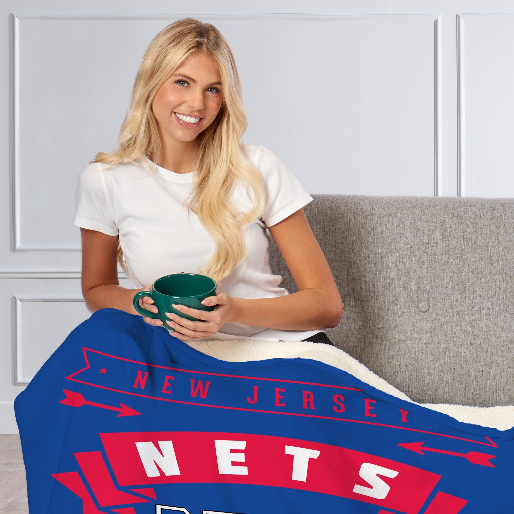 NBA Brooklyn Nets Hardwood Classics Silk Touch Sherpa Throw Blanket 50x60 Inches