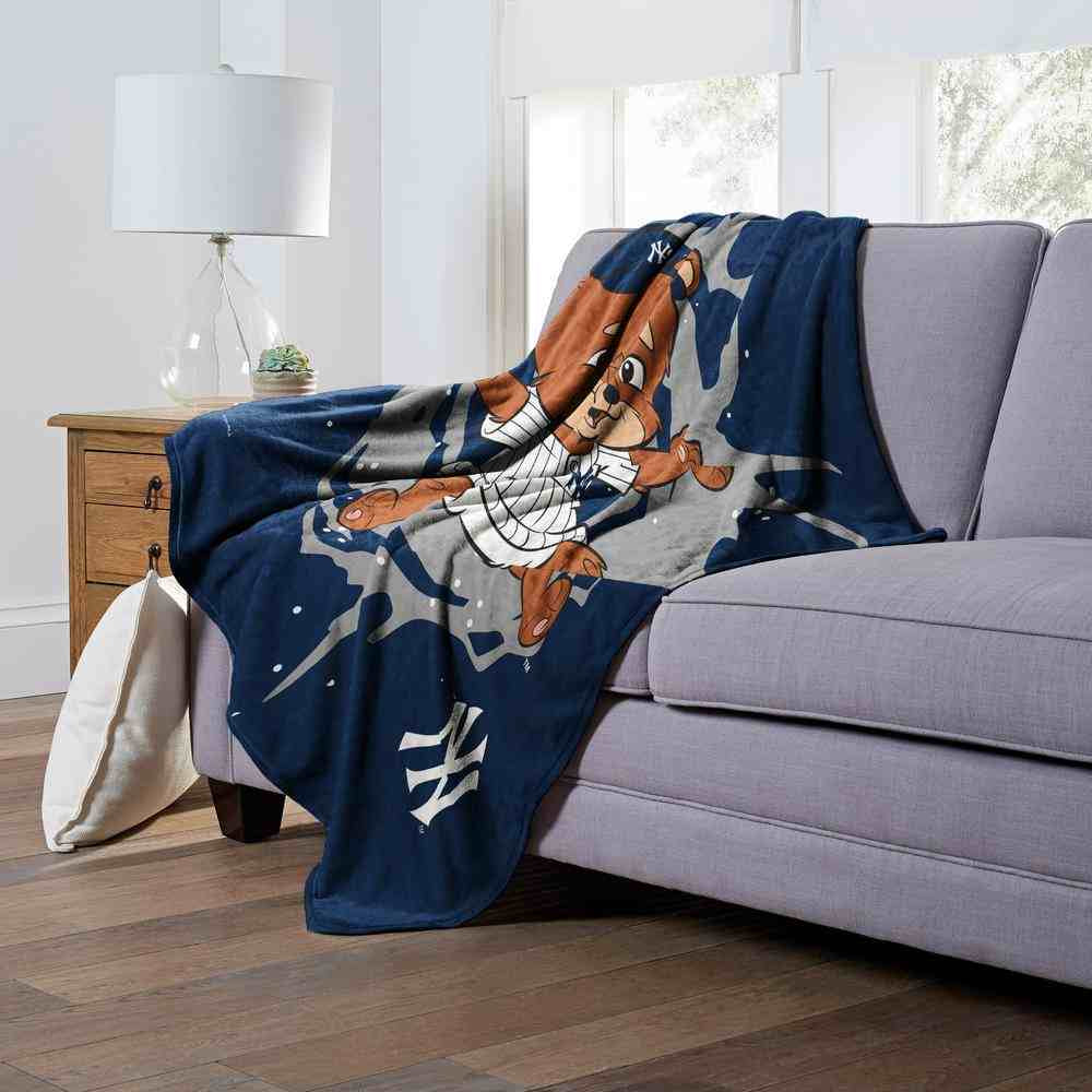 MLB New York Yankees Mascot Silk Touch Throw Blanket 50x60 Inches
