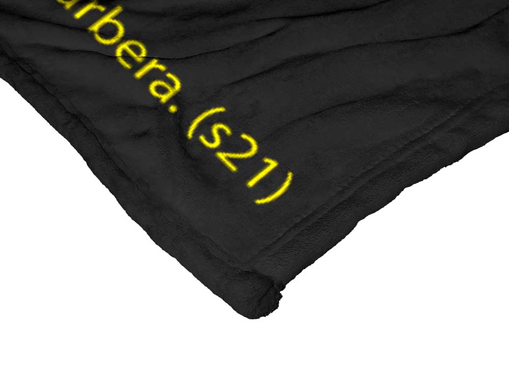 Warner Bros. Scooby-Doo Heavy Meddle Silk Touch Throw Blanket 50x60 Inches