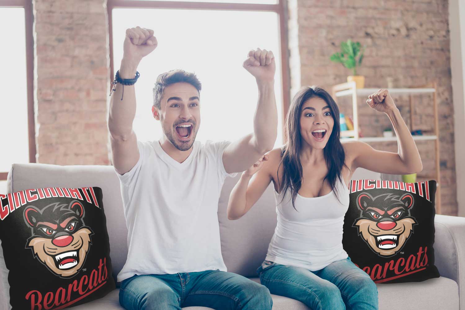 NCAA Cincinnati Bearcats Alumni Throw Pillow 18x18 Inches