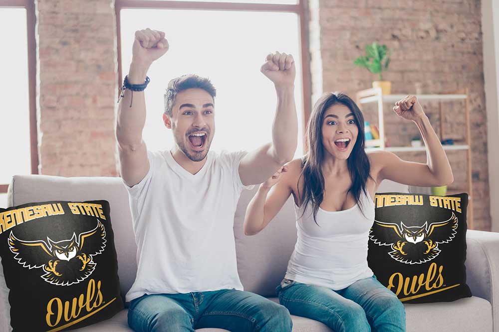 NCAA Kennesaw State Owls Alumni Throw Pillow 18x18 Inches